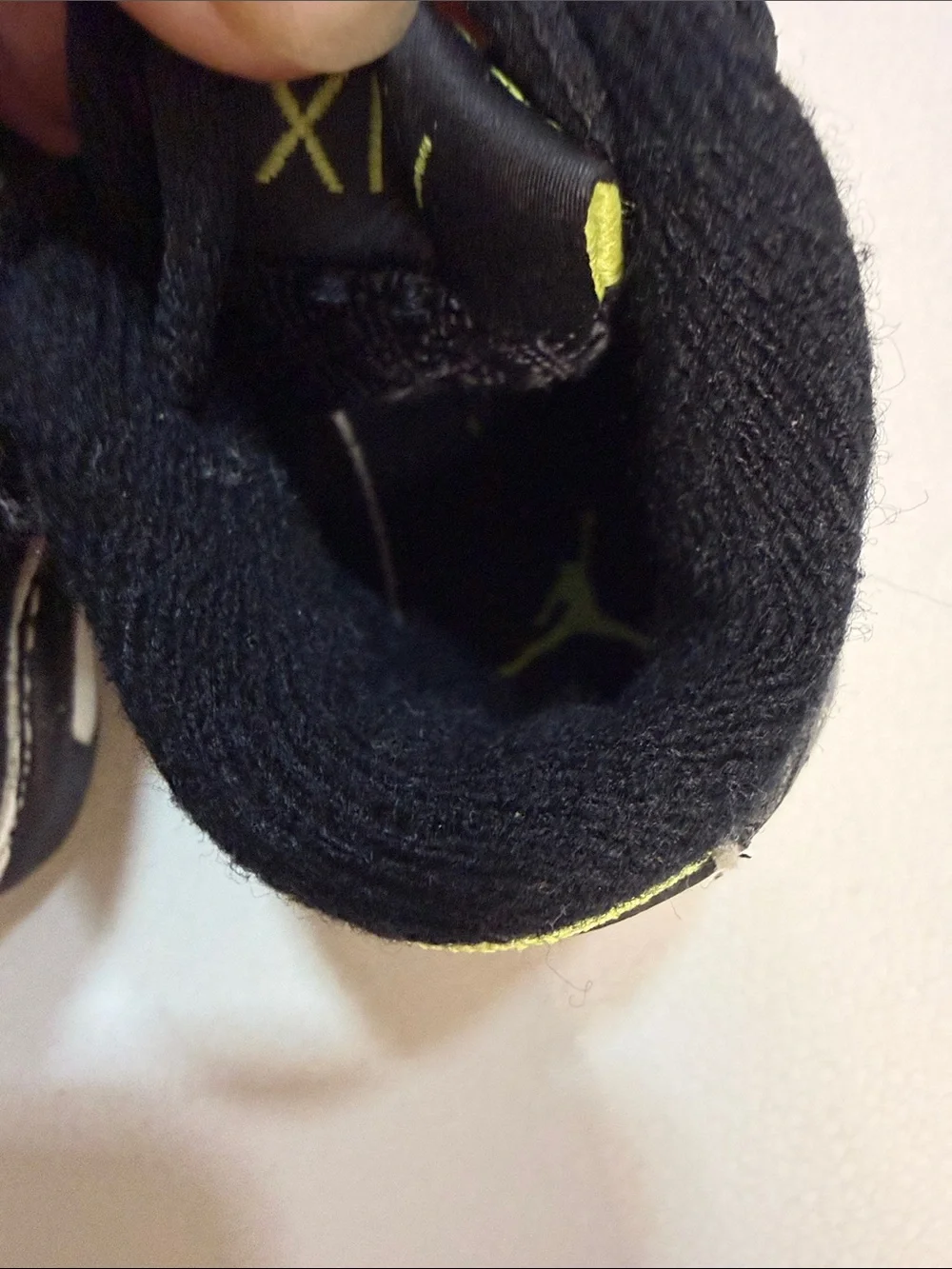 Jordan Black Toddler Sneakers with Lime Jumpman Accent